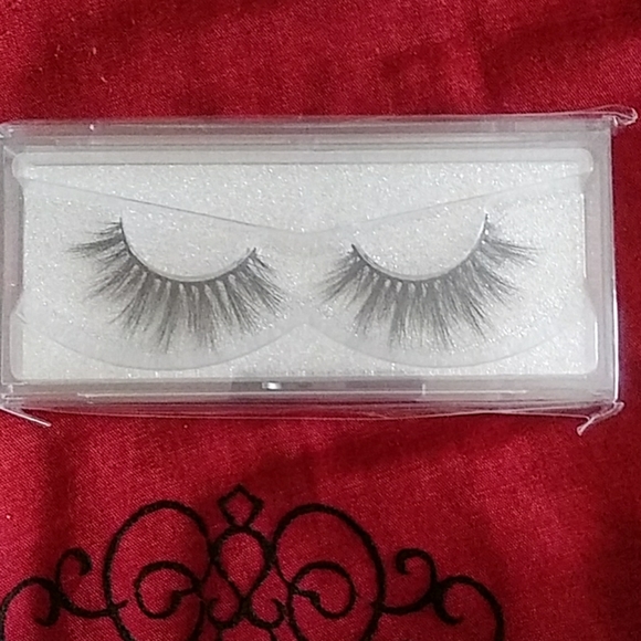 Eyeshadows "Addiction" - Picture 2 of 3